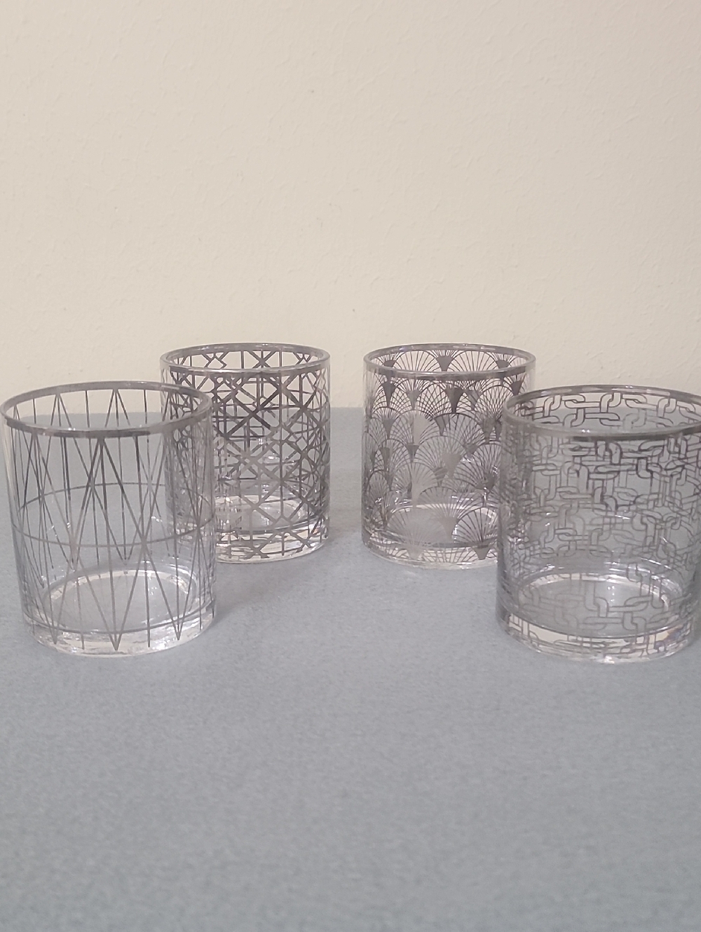 Z Gallerie Soiree Double Old Fashioned Set of 4 Glasses Silver Geometric Pattern